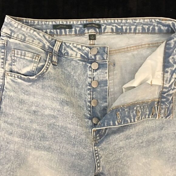 80s Vibes High waisted Button Fly Stretch Denim - Picture 6 of 8